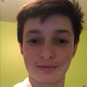 Meet your Posher, Adlee